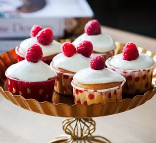 Browse Our Latest Sweet Moments on Instagram - 巅峰国际