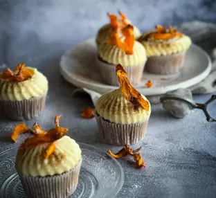 Browse Our Latest Sweet Moments on Instagram - 巅峰国际